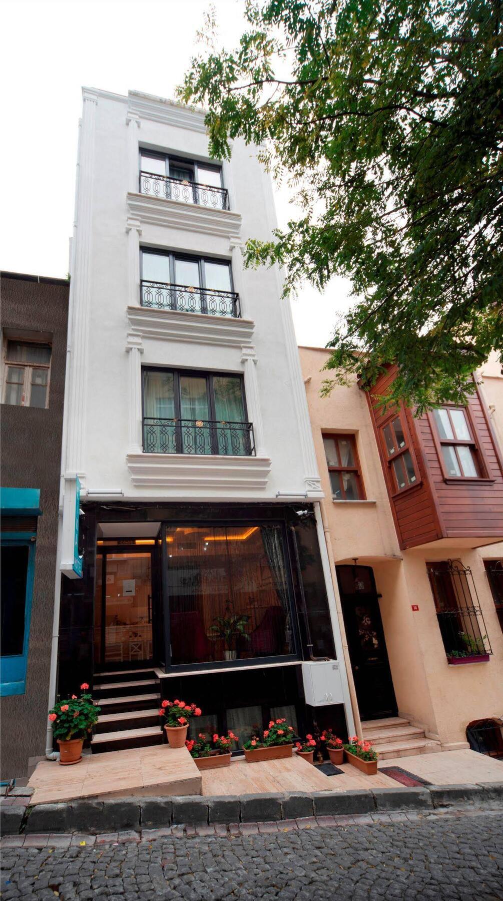 Lika Hotel Istanbul Exterior photo